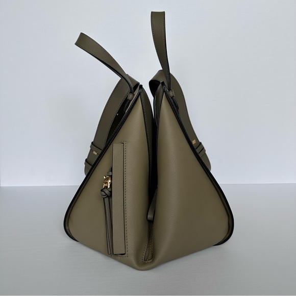 Loewe Small Hammock Bag in Classic Calfskin Tricolor Clay Green/Dusty Beige - Picture 5 of 15